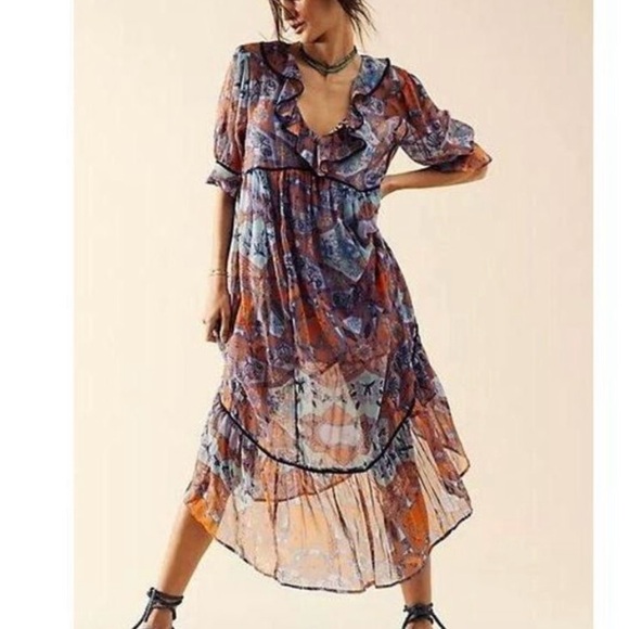 Free People Dresses & Skirts - Free People Cassis Printed Chiffon Maxi Dress